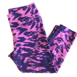 Nike Dri-Fit pink/purple tie dye capri leggings